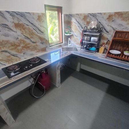 Mango Guesthouse Pangandaran Buitenkant foto