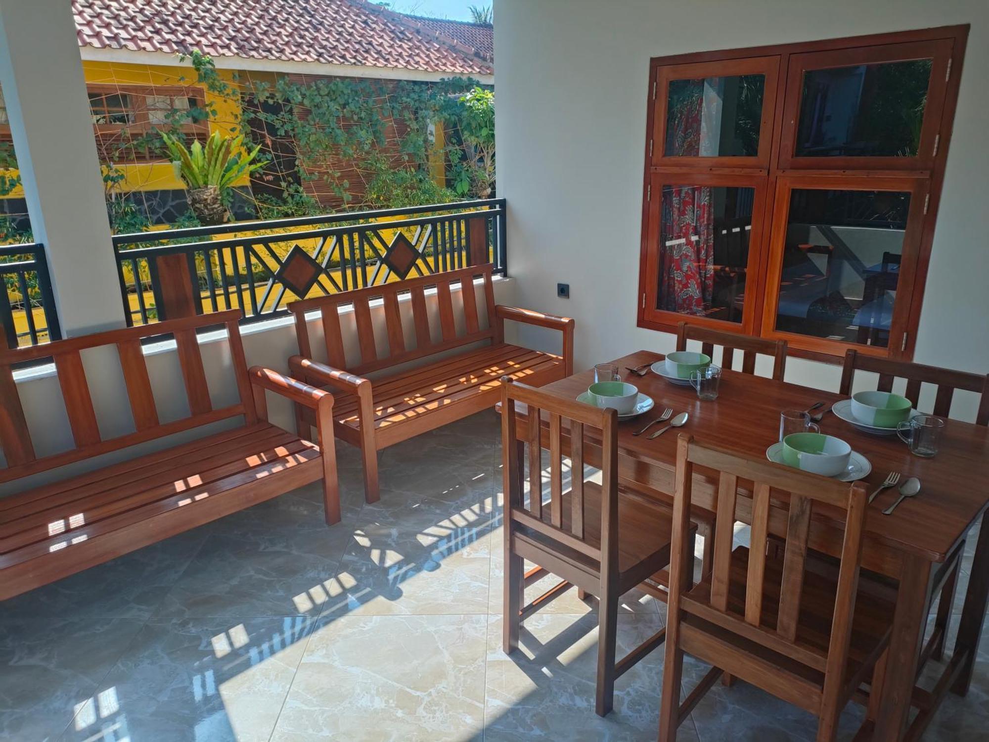 Mango Guesthouse Pangandaran Buitenkant foto